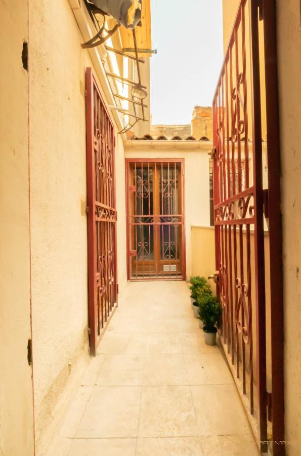 Centre Historique- Free Parking-Wifi-Campagne Chic- Sleepntripbeziers Apartment Exterior photo