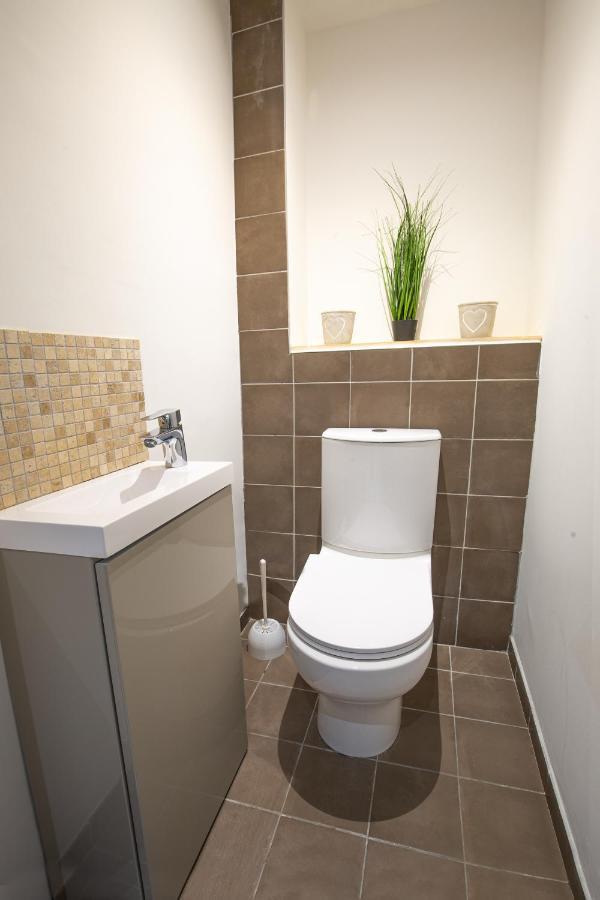 Centre Historique- Free Parking-Wifi-Campagne Chic- Sleepntripbeziers Apartment Exterior photo