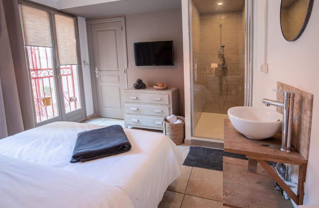 Centre Historique- Free Parking-Wifi-Campagne Chic- Sleepntripbeziers Apartment Exterior photo